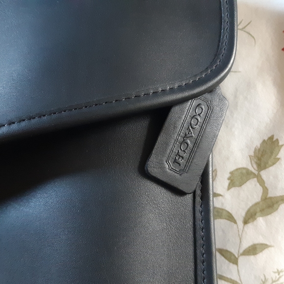 Black COACH briefcase - Picture 6 of 6